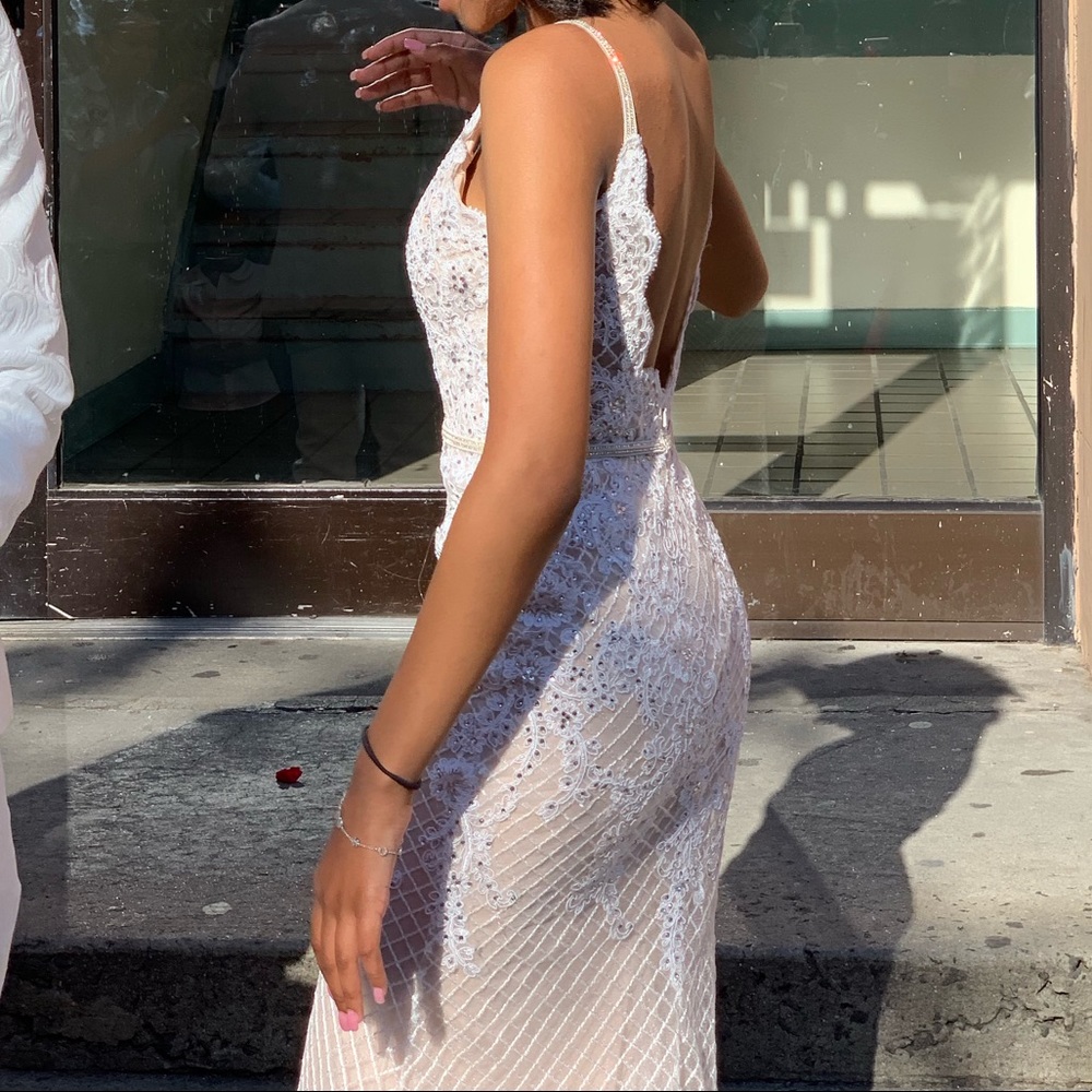prom/wedding dress